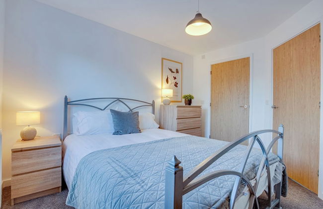 Quaint 1 Bedroom 1st Floor Flat - Photo 2