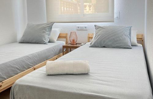 Apartamento dúplex 6 personas en zona tranquila CALPE - Photo 6