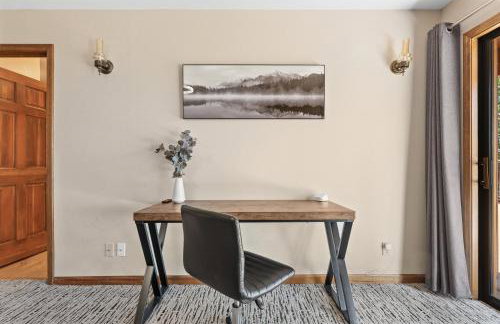 The Gathering Place! Sleeps 24, Lakeview, Game room - Foto 61