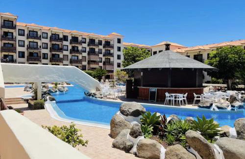 Apartamento con piscina junto al mar - Foto 2