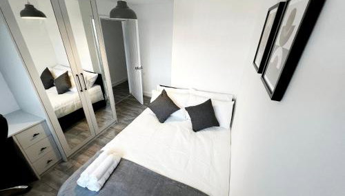 Selly Oak Near QE and UoB - 5 Bed Ensuite - Perfect for groups and contractors - Foto 4