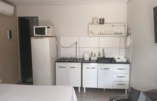 Kitnets bem localizada, próx ao autódromo! - Foto 51