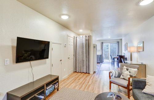 Airy Fortuna Apartment with Deck! - Foto 4