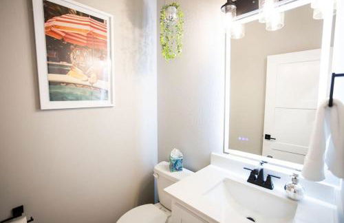 Retro Rose Retreat-Rose District - Foto 23