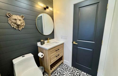 Cozy Creekside cabin- 35m to Boone - Photo 21