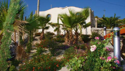 Spacious villa with private pool and stunning views - Foto 2, Garden