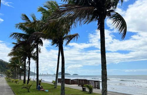 Apto novo com AC 1 quadra da praia Guaratuba PR - Foto 43