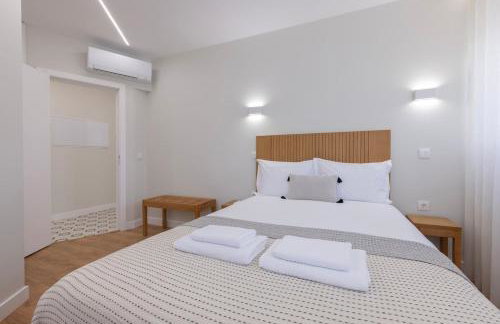 Modern 2BR Apt with Patio & AC - 0E - Foto 18