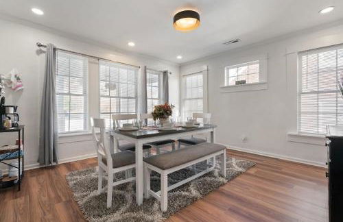 Mara Retreat with Fire Pit-Grill-Patio-Games-Jacuzzi - Photo 44