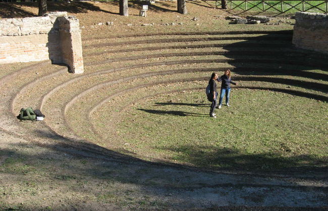 Visita guidata privata del sito archeologico di Paestum - Foto 2