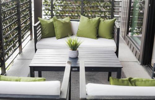 Skyline Nights in Downtown Nashville Walk to Broadway with Pool and Gym - Foto 41