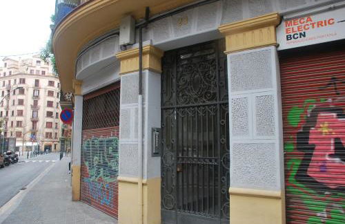 Elegantniy Poble Sec - Photo 23