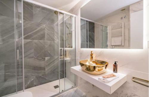 Latido de Chueca Calle Farmacia - Photo 12