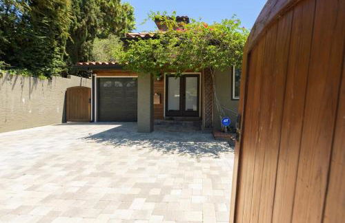 Charming and Cozy 1 Bedroom 1 Bathroom Guest Suite in Silverlake - Foto 9