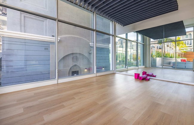 @marbella Lane - Chic 2BR Penthouse w/ Ocean Views - Foto 57