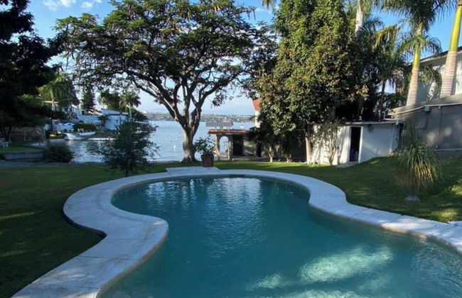 Room in House - Dream House on Lake Tequesquitengo - Foto 4