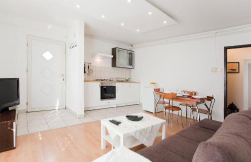 Apartman Sara - Foto 2