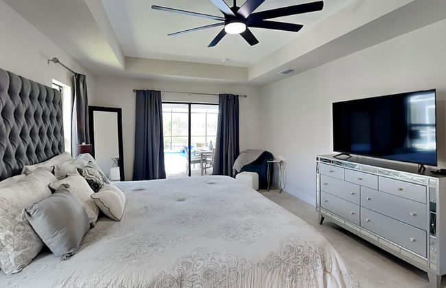 Calm Waters - Photo 9