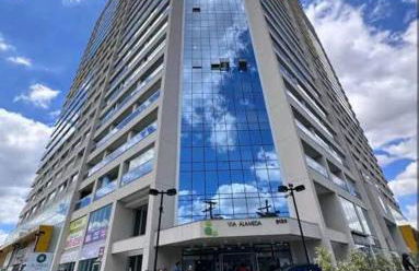 Luxury Flat NEW 15 MIN AIRPORT with PARKING SPACE - Foto 32