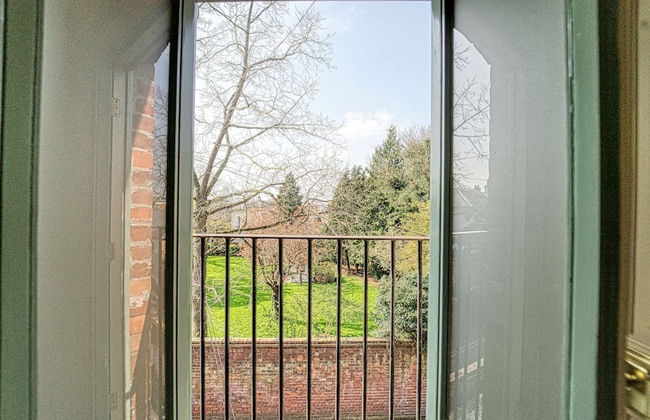 Host Stay Upper Tything Apartment - Photo 12