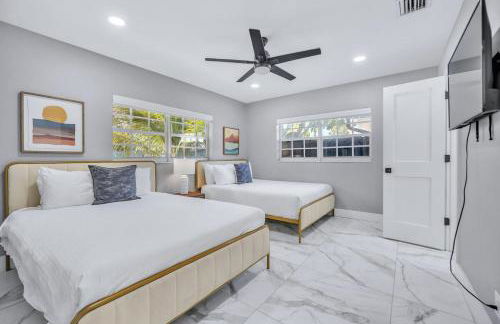 Riverbend Yacht Retreat Waterfront Villa with Pool - Foto 33