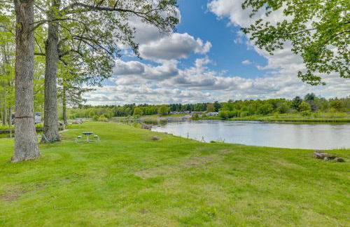 Hatfield Family Home on Lake Arbutus Boat and Hike - Foto 36