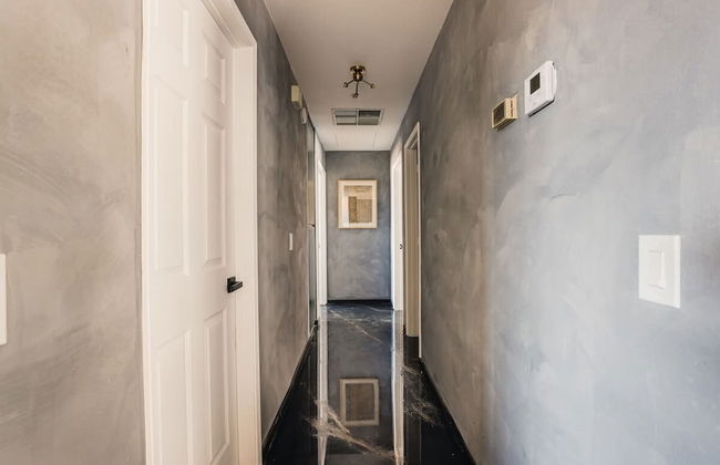 @ Marbella Lane - Zen-like Ambiance 3BR Home in JT - Photo 19