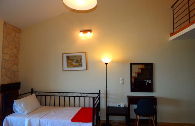 Kripis Studio Paliouri - Foto 13