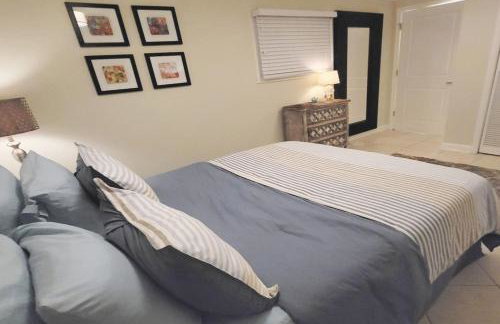 14th 99 Walk Score 3 mins to Metro rail - Foto 11