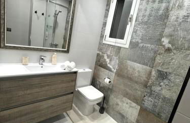 Apartamento céntrico con terraza EBI02919 - Foto 11