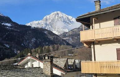 Lo Tatà - Maisons de Charme - Caratteristico Appartamento a 2 passi da Courmayeur - Foto 3