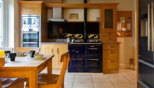 Glasfryn - Photo 3, stove