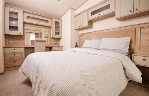 By The Sea Beach Swimming Pool - Photo 8