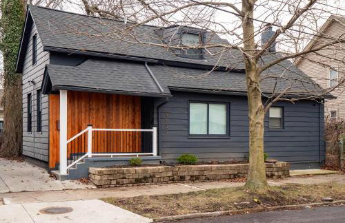 Spacious 3BR PetFriendly Retreat Near DT Cleveland - Foto 7