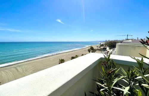 El Ático Estepona 1ªLinea de Playa - Photo 42