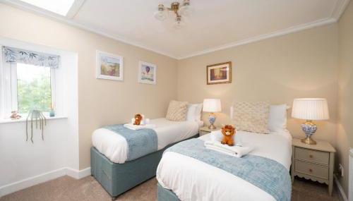 The Garden Cottage with Hot Tub - Foto 2