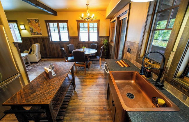 Apgar Lookout Suites - Photo 16