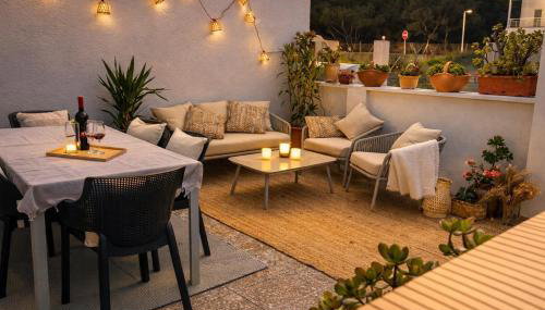 Peaceful Beach House in Son Serra de Marina, terrace, 3 min walk to sea - Foto 2