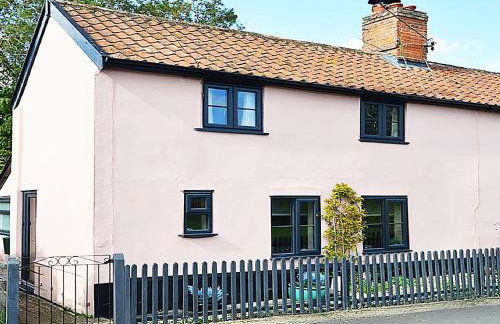 Columbine Cottage by The Suffolk Cottage Collection - Foto 2