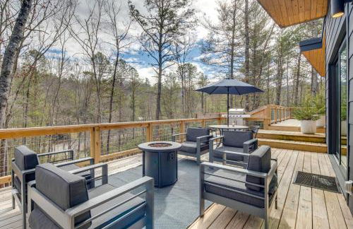 Hot Tub and Fire Pit Modern North Carolina Retreat - Foto 1