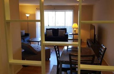 Large 2BR2BA Apartment Ideal for Long Stays - Foto 7
