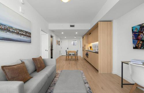 Modern Downtown Miami Condo w Pool and Gym - Foto 12