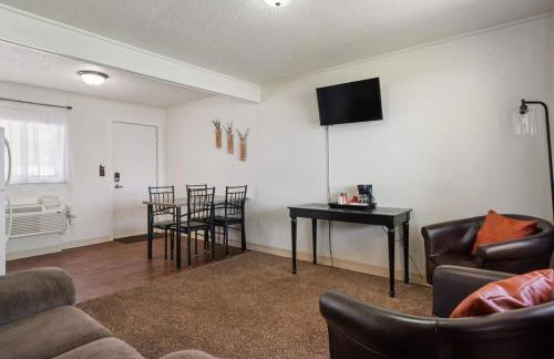 Fife Lake Lodge Multi-level Suite with Lake Views - Foto 17