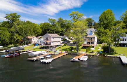 Waterfront Cottage at Highland Lake with Dock - Foto 12