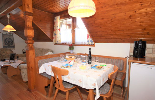 2 bedroom Apartment in Seeboden am Millstätter See with garden - Photo 7