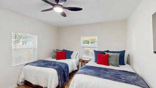 Game Room! Family Home, 6 Mi to Pearl District - Foto 4