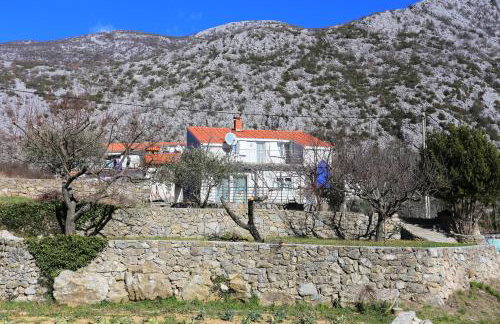 Apartments with parking space Ostrvica, Omis - 13749 - Photo 2