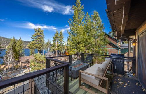 Ultimate Lakeview Lodge and ON THE LAKE! with a Hot-Tub! - Foto 6