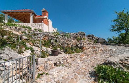 10 Bedroom Beautiful Home In Kucice - Foto 26