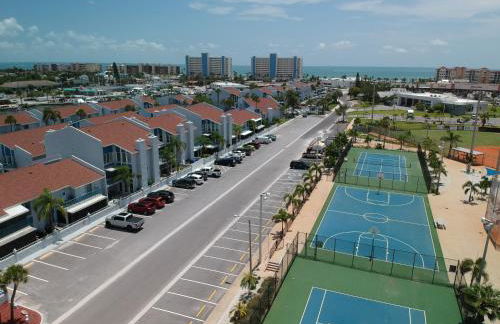 Madeira Beach Condo - Foto 45